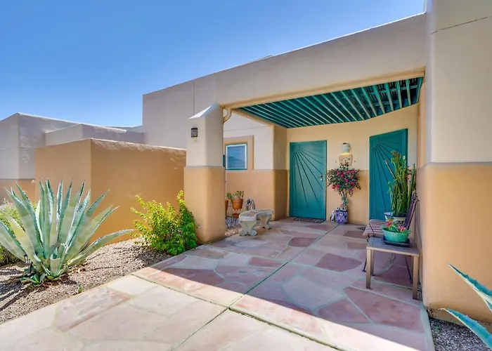 Scenic Vacation W/ Patio & Grill! Apartment Tucson